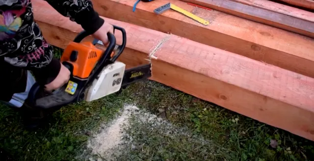 Технология замены нижних венцов деревянного дома