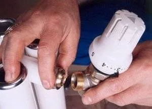 Терморегулятор для радиатора отопления: установка своими руками, советы специалистов
